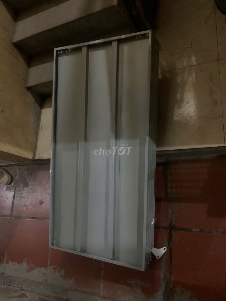 Kệ sắt Xám 2m x 1.2m x 0.6m Như mới. Mua bán Tủ, kệ gia đình tại Quận Hà Đông Hà Nội được đăng bởi Đỗ Văn Thành hình 1