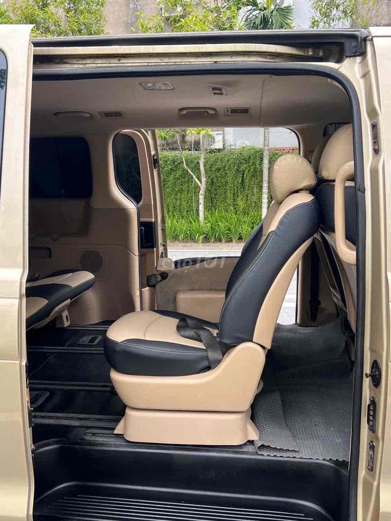 Hyundai Starex 9 chỗ Dầu Vàng cát. Mua bán Ô tô tại Quận Hà Đông Hà Nội được đăng bởi Hiệp Xoăn Hà Đông hình 9