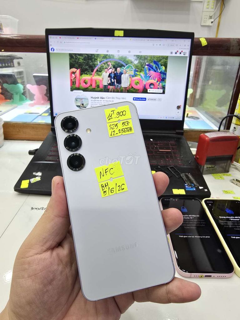 Samsung S25 5G - Còn Bảo Hành. Mua bán Điện thoại tại Thành phố Long Xuyên An Giang được đăng bởi Facebook Cầm Đồ Thúy Vân hình 1
