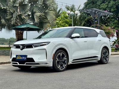 VF9 Plus 2023 - Màu trắng - 2v5km - Thuê pin (SDI). Mua bán Ô tô tại Thành phố Thủ Đức Tp Hồ Chí Minh được đăng bởi OTOCITY