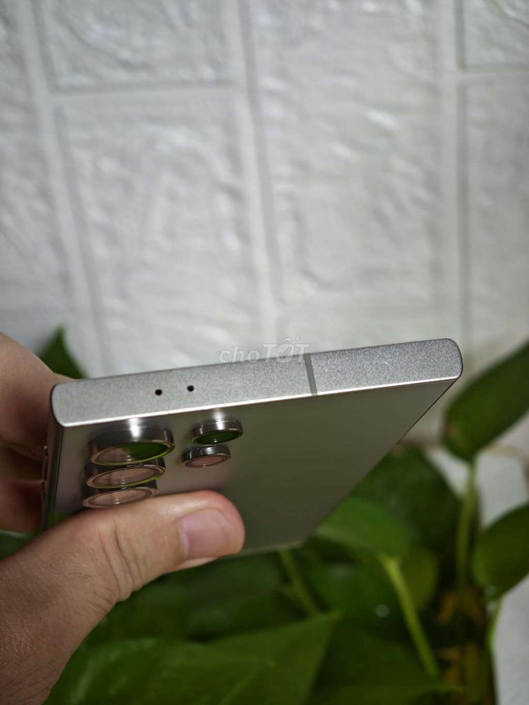Samsung S24 ultra Việt Nam titan đẹp. Mua bán Điện thoại tại Quận 12 Tp Hồ Chí Minh được đăng bởi Minh Tèo hình 1
