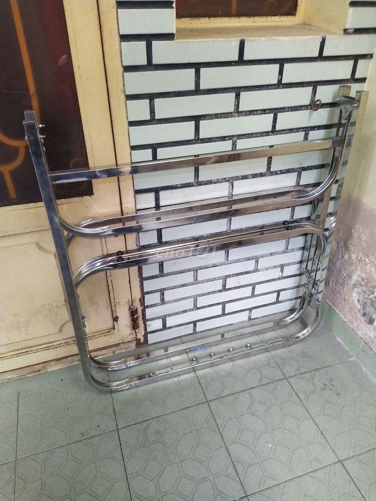 Khung giườngxếp inox304 size 192*90*32cm nặng7,3kg