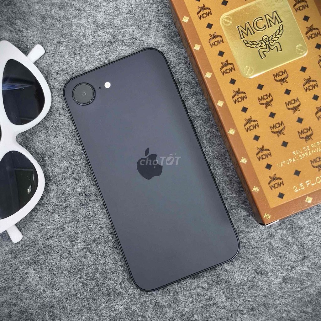 Apple iPhone 16e 128GB Đen Quốc Tế. Mua bán Điện thoại tại Quận Ninh Kiều Cần Thơ được đăng bởi SUN APPLE STORE hình 1