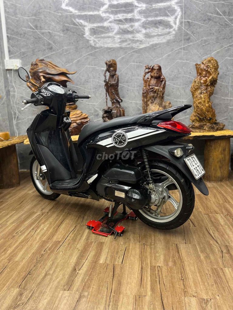 Janus đẹp, máy êm thì thầm bao vọt. Mua bán Xe máy tại Quận 8 Tp Hồ Chí Minh được đăng bởi Quân  hình 2