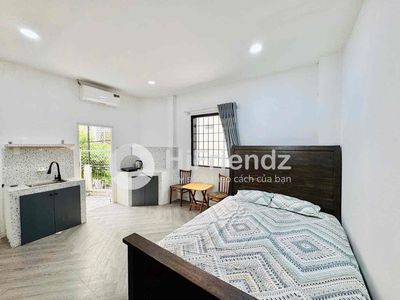 Căn hộ dịch vụ 27 m² · 1 PN · Đường Trương Định