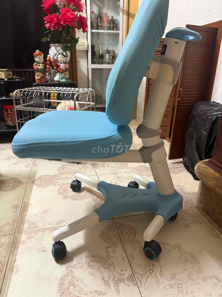 Ghế chống gù Vải Nhựa Xanh dương. Mua bán Bàn ghế tại Quận Đống Đa Hà Nội được đăng bởi my hình 1