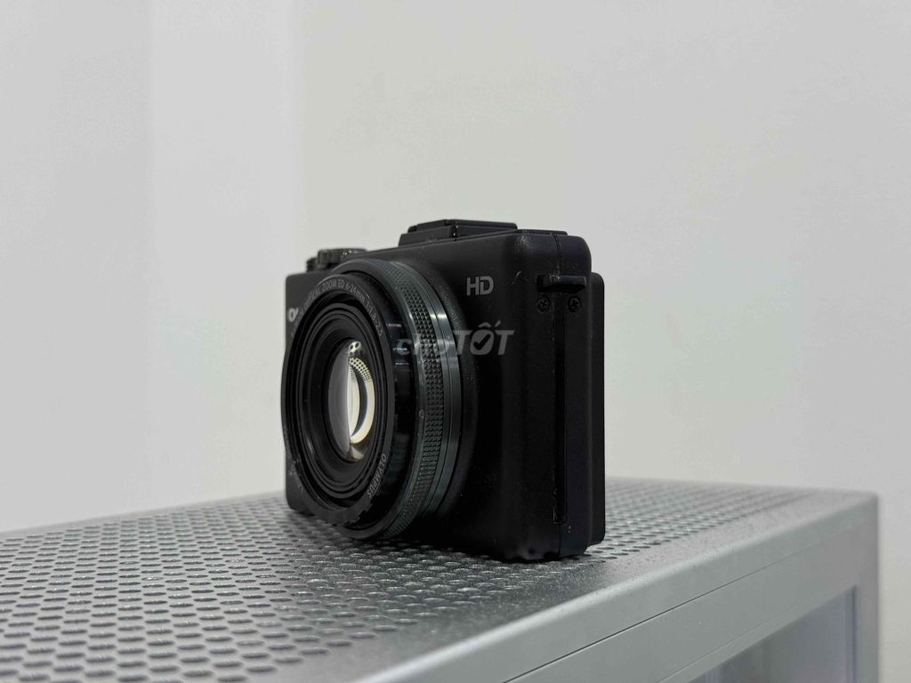 OLYMPUS XZ-1 BLACK. Mua bán Máy ảnh, Máy quay tại Quận Hoàng Mai Hà Nội được đăng bởi Phúc Phạm hình 2