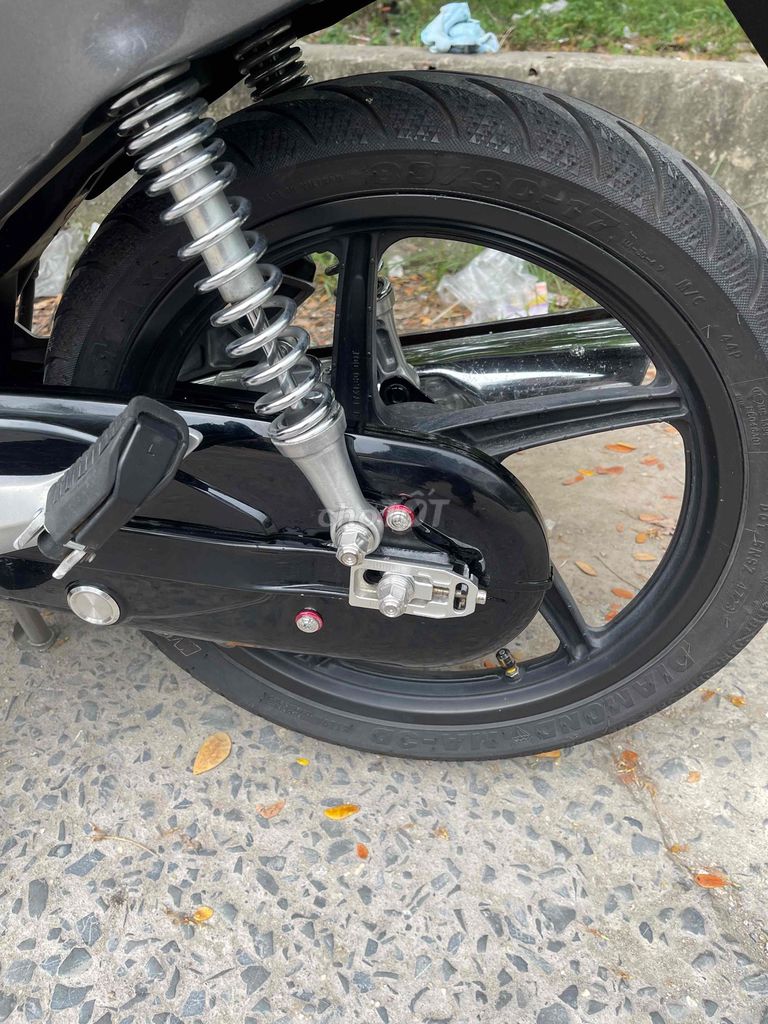 feture2 up waveS BS thành phố chính chủ bán. Mua bán Xe máy tại Quận 8 Tp Hồ Chí Minh được đăng bởi Hien hình 7