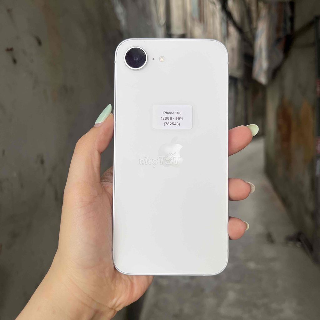 Apple iPhone 16E 128GB Trắng Như mới. Mua bán Điện thoại tại Quận Ngô Quyền Hải Phòng được đăng bởi lê thanh thuỷ hình 1