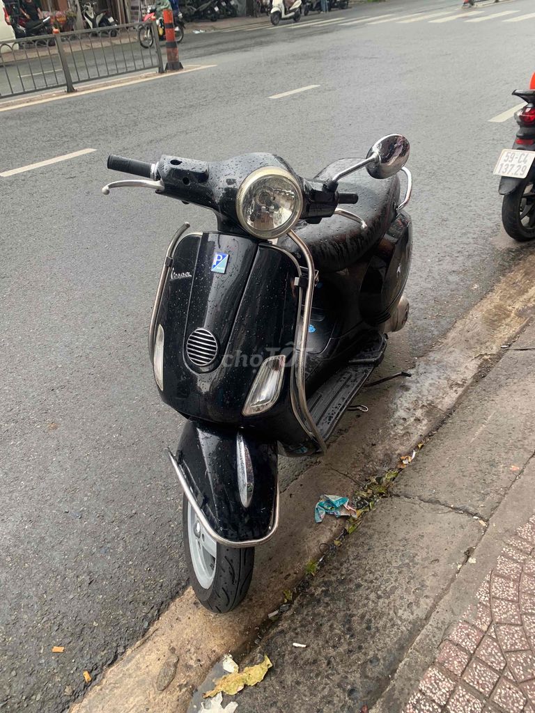 bán xe Vespa 2012 ie Fi phun xăng máy êm chính chủ. Mua bán Xe máy tại Quận Bình Thạnh Tp Hồ Chí Minh được đăng bởi Gặp vũ Nguyễn  hình 3