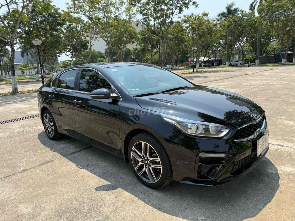 Kia Cerato Luxury Đen Tự động 6 vạn km sx 2021