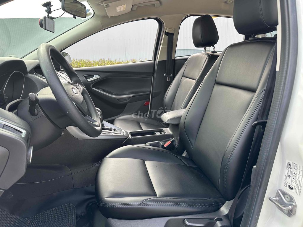 Ford Focus 2018 1.5 Ecoboost Trend Hatback 1 Chủ. Mua bán Ô tô tại Quận Cầu Giấy Hà Nội được đăng bởi Vũ Kiên hình 10