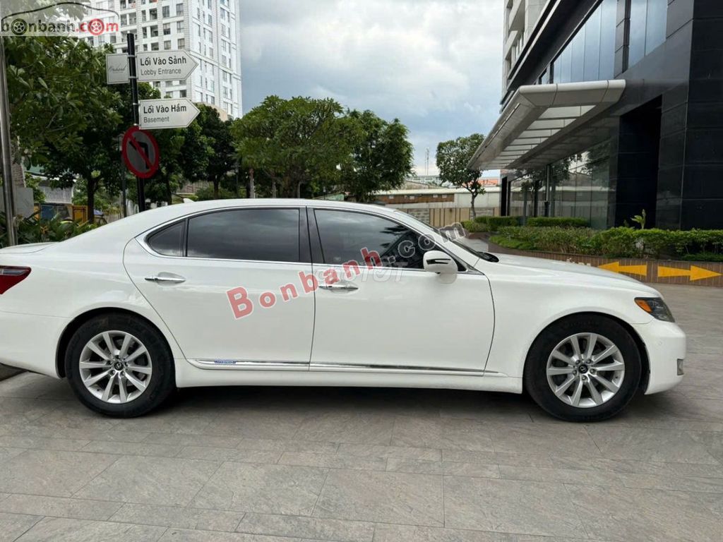 Xe Lexus LS 600hL 2008 - 950 Triệu. Mua bán Ô tô tại Quận 12 Tp Hồ Chí Minh được đăng bởi Anh Giáp hình 3