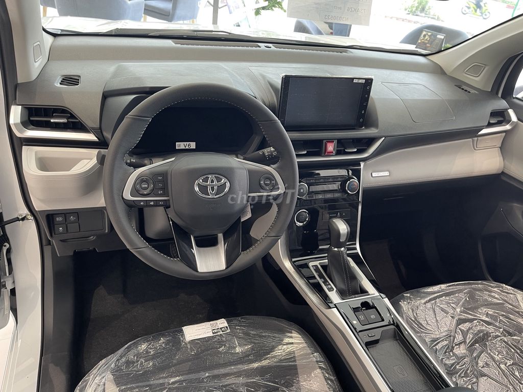 Toyota Veloz Cross 2025 ✅Tặng 100% Thuế Trước Bạ. Mua bán Ô tô tại Quận Tân Bình Tp Hồ Chí Minh được đăng bởi Toyota Hiroshima Tân Cảng Official hình 11