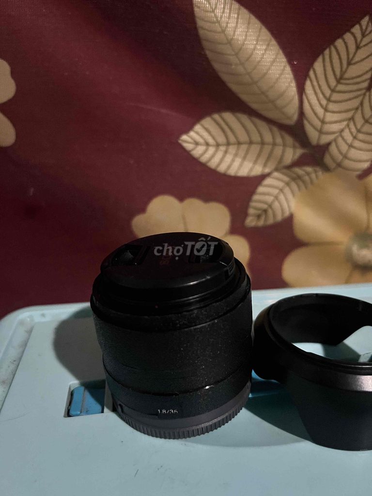 Ống kính Sony SEL 35mm f/1.8 Đen. Mua bán Máy ảnh, Máy quay tại Thành phố Thủ Đức Tp Hồ Chí Minh được đăng bởi phuong hình 1