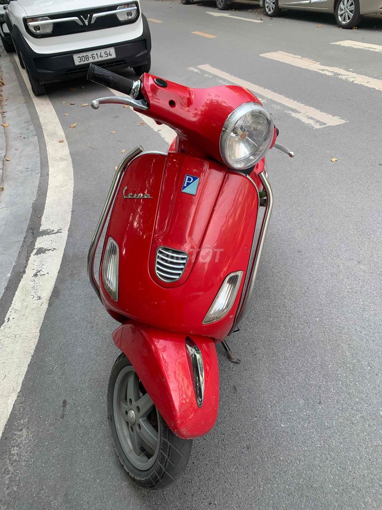 Piaggio Vespa LX 3Vie 2013 Красный
