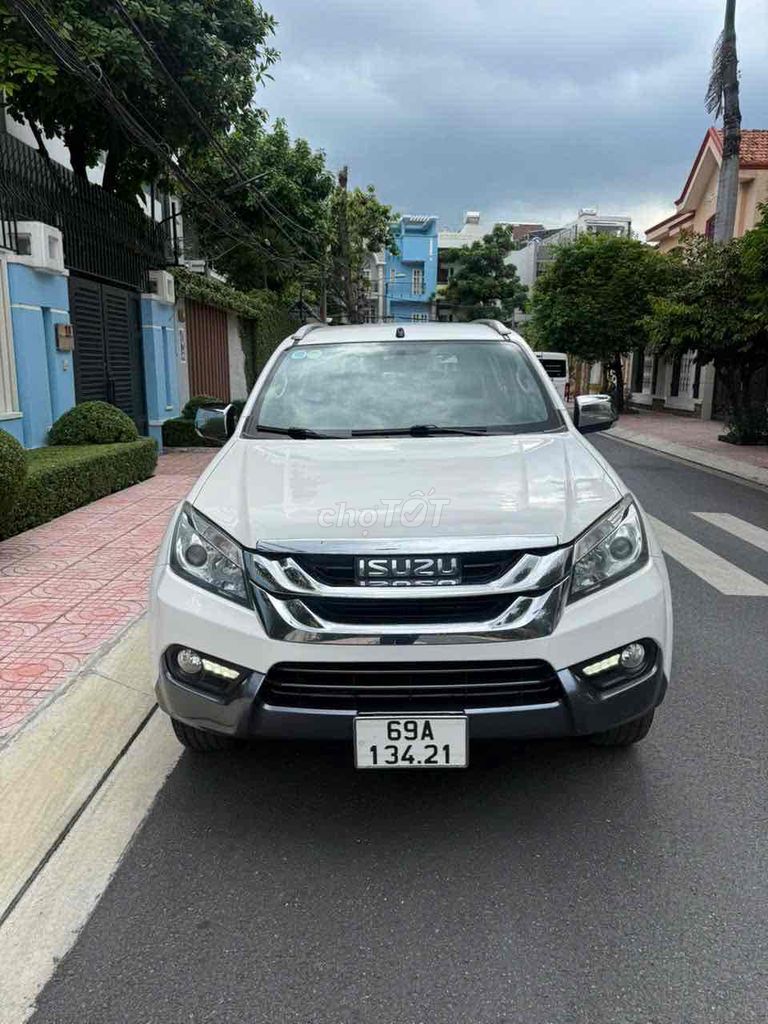 Isuzu Mu X 2.5 số sàn đời cuối 2016. Mua bán Ô tô tại Huyện Bình Chánh Tp Hồ Chí Minh được đăng bởi Như Đạo hình 1