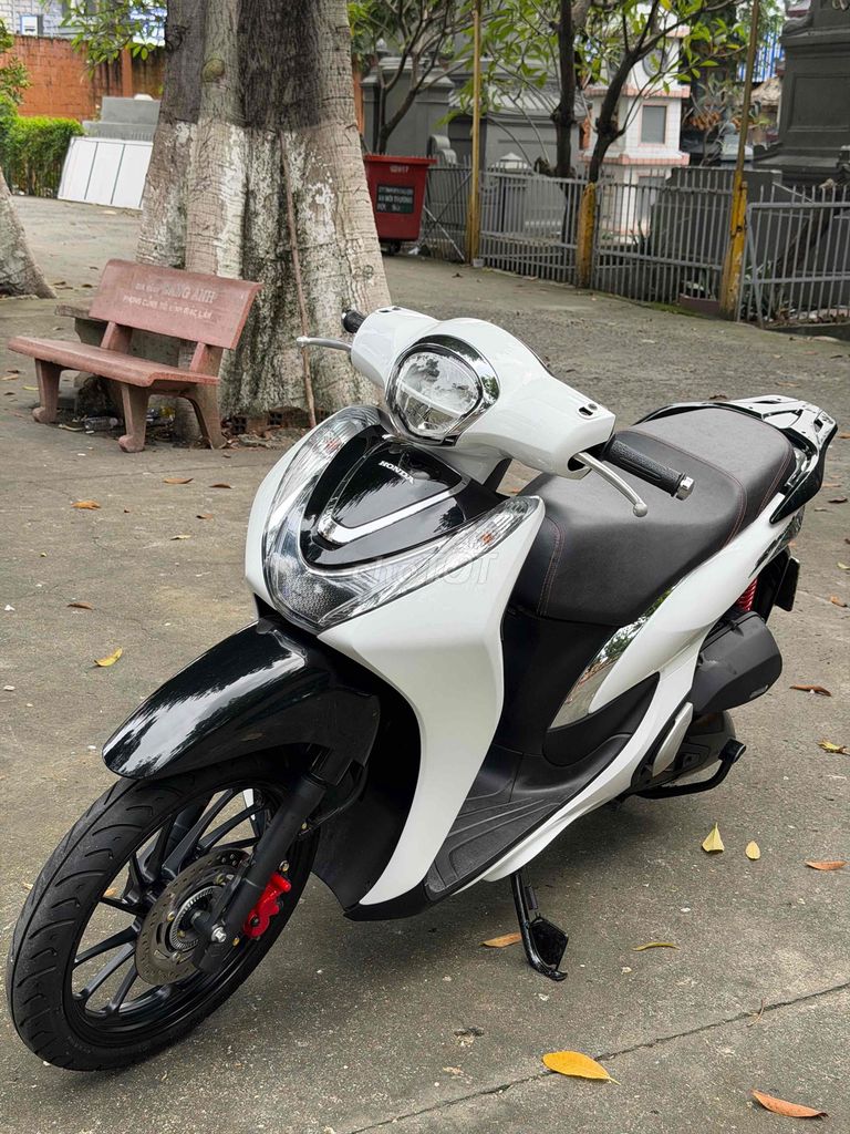 HT GÓP ĐẬU💯Sh Mode ABS BSTP 9chủ Xe Đẹp Ít Đi Bán🚘. Mua bán Xe máy tại Quận Tân Bình Tp Hồ Chí Minh được đăng bởi CươngCương hình 9