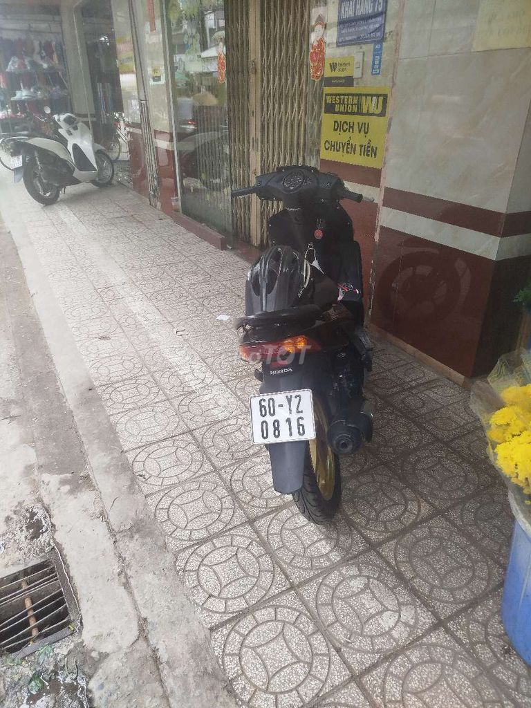 Honda Click 110 Đen. Mua bán Xe máy tại Quận Ô Môn Cần Thơ được đăng bởi Long  hình 1