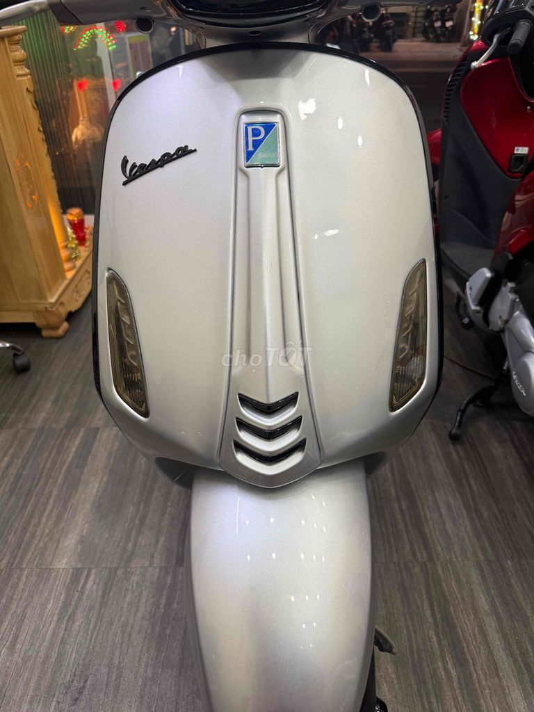 Vespa sprint bạc posche , chính chủ. Mua bán Xe máy tại Quận 11 Tp Hồ Chí Minh được đăng bởi Thành Phú hình 6