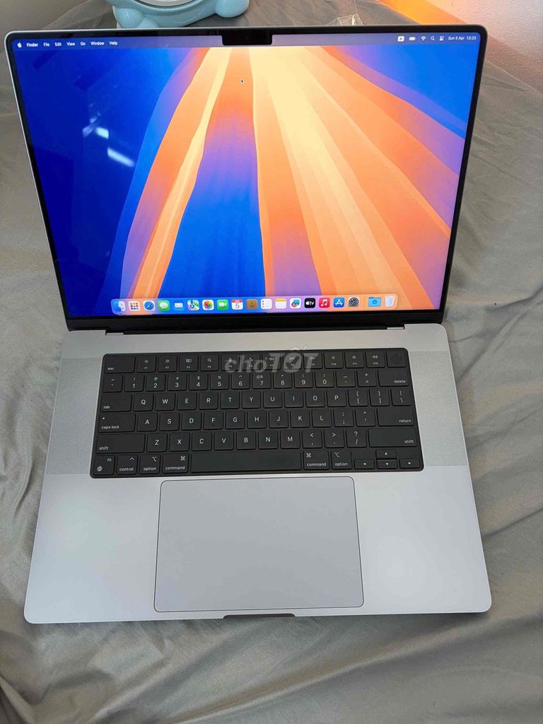 Apple MacBook Pro M2 Pro 16 inch 16GB/512GB. Mua bán Laptop tại Quận Nam Từ Liêm Hà Nội được đăng bởi Anh Vũ hình 1