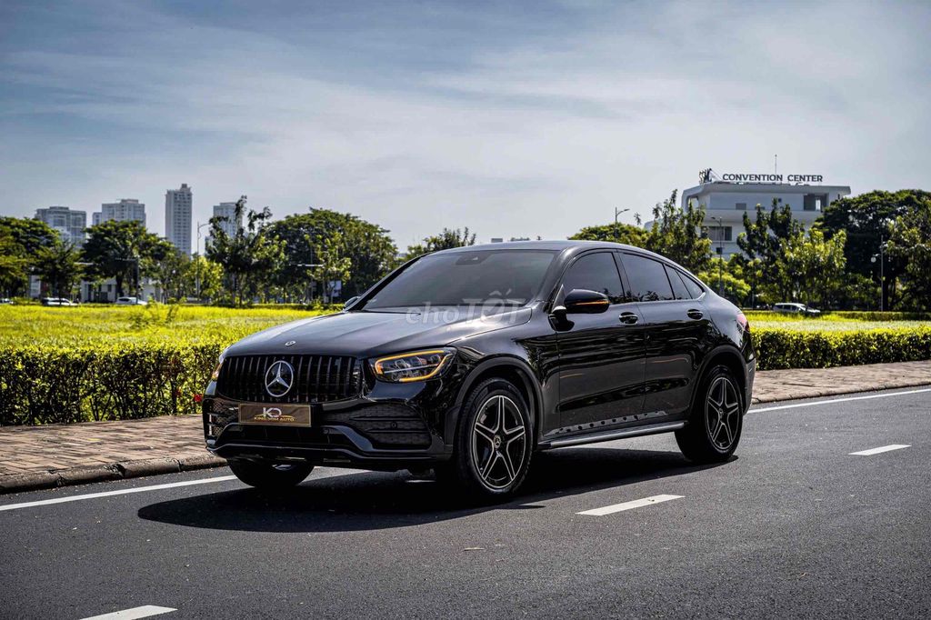 GLC300 COUPE - 2022 màu đen siêu ngầu đẹp xuất sắc. Mua bán Ô tô tại Quận 7 Tp Hồ Chí Minh được đăng bởi Dương Phương hình 5
