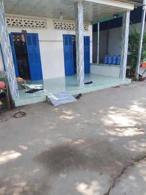 cần bán để trả nợ
