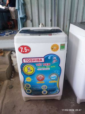 Thanh lý máy giặt Toshiba 7.5kg còn mới đẹp