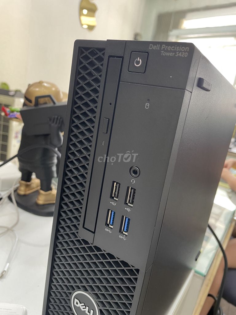 PC Mini Dell Precision WorkStation - Intel Xeon