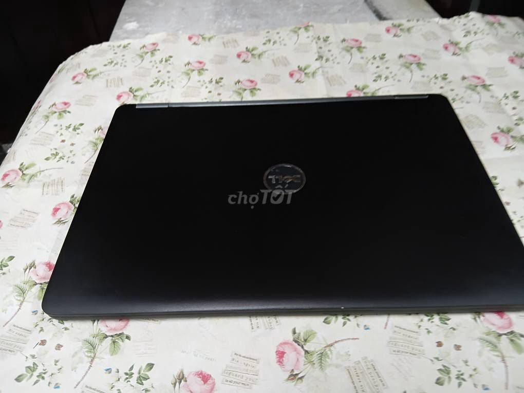 DELL LATITUDE 7470 i7 /6600U/8/256HD