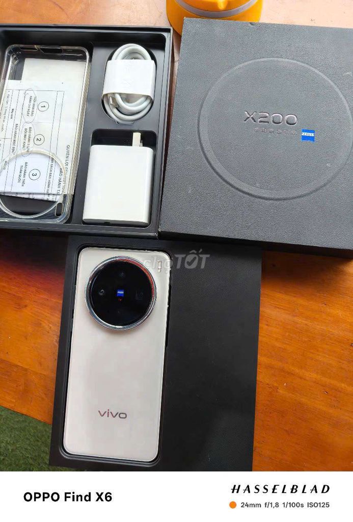 Vivo 200. Đẹp 99,9 full box. Ram 12/256 có GL