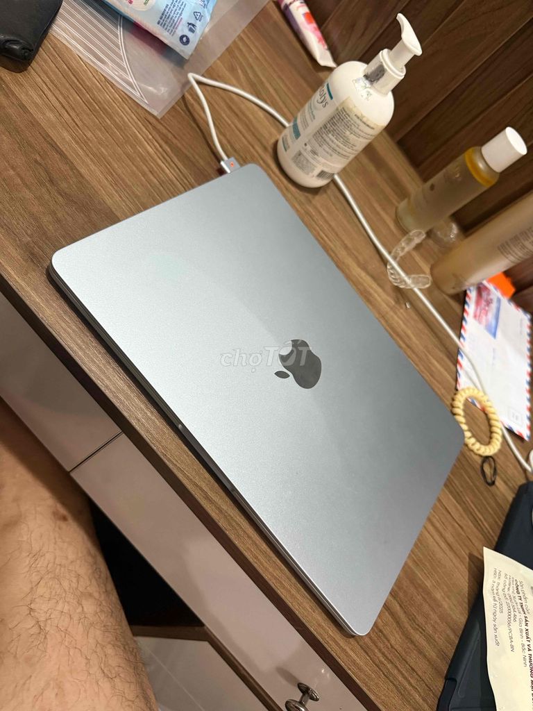 Apple MacBook Air M4 13.6 inch - 16GB/256GB. Mua bán Laptop tại Thành phố Bắc Ninh Bắc Ninh được đăng bởi Hoàng Đạo hình 1