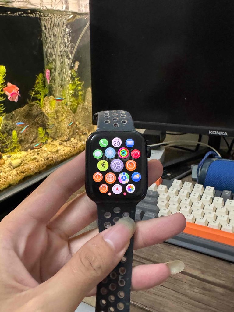 Apple Watch SE3 44mm Đen Nhôm. Mua bán Thiết bị đeo thông minh tại Quận Bình Thạnh Tp Hồ Chí Minh được đăng bởi Cận táo chuẩn  hình 1
