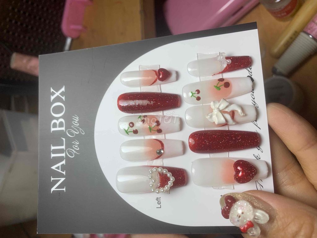 nailbox size M