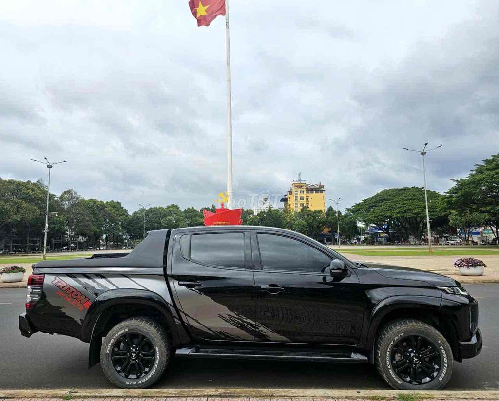 Mitsubishi Triton 2021 4x4 AT Athlete 2021. Mua bán Ô tô tại Thành phố Buôn Ma Thuột Đắk Lắk được đăng bởi Ngọc ánh hình 6
