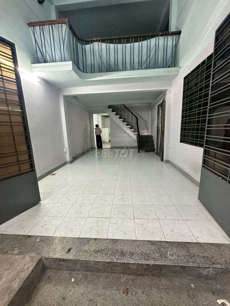 13tr_5x18m lửng lầu hẻm ô tô Vườn Lài_cho thuê nhà Quận Tân Phú