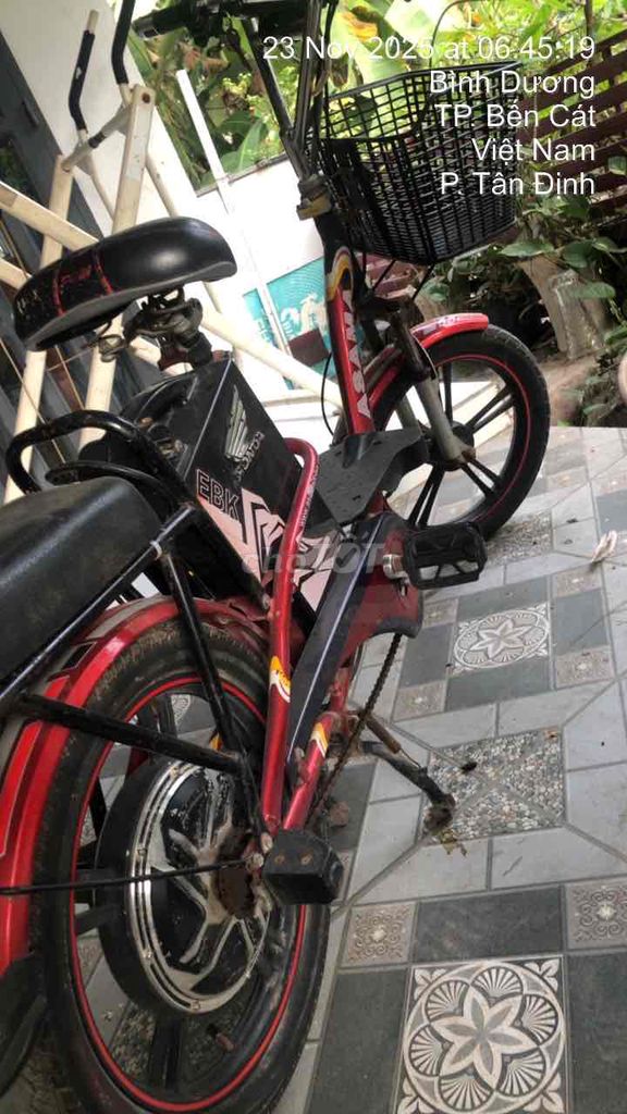 Xe đạp điện Đỏ Đã qua sử dụng. Mua bán Xe điện tại Thị xã Bến Cát Bình Dương được đăng bởi Tuan hình 1