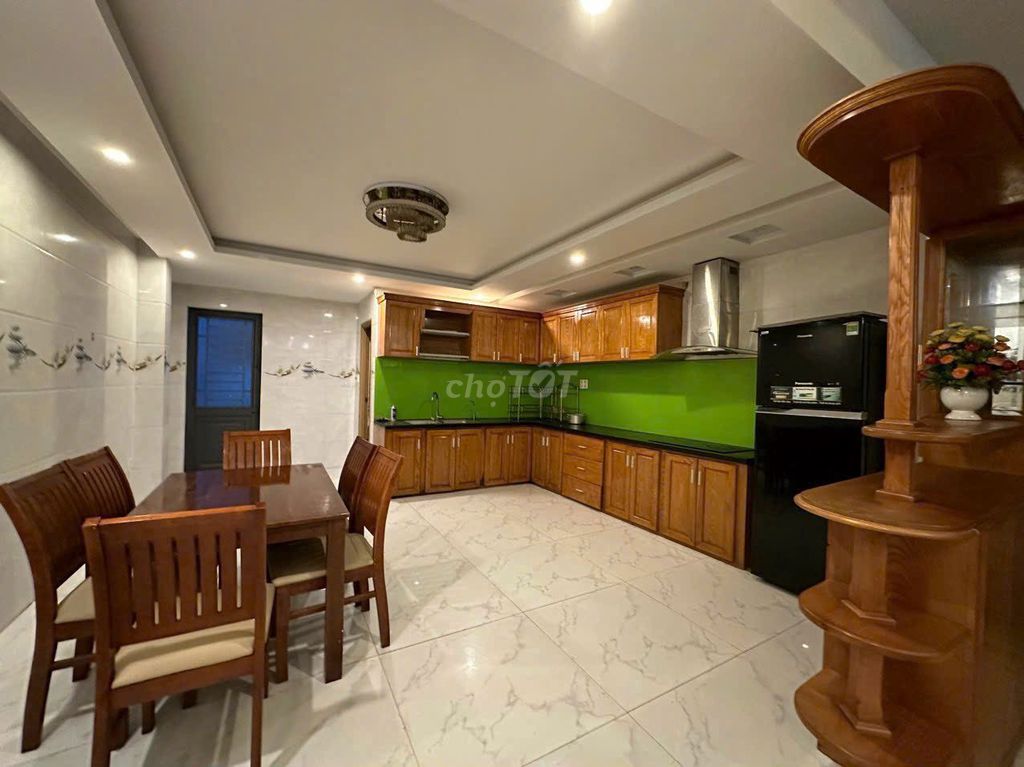 Furnished 3-storey house with 5 bedrooms in Nam Việt Á — photo 2