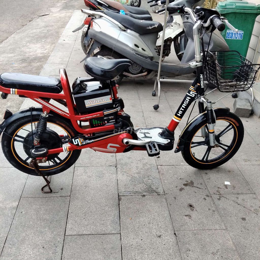 Xe đạp điện Hitasa Đỏ đen. Mua bán Xe điện tại Huyện Trảng Bom Đồng Nai được đăng bởi đinh long hình 2