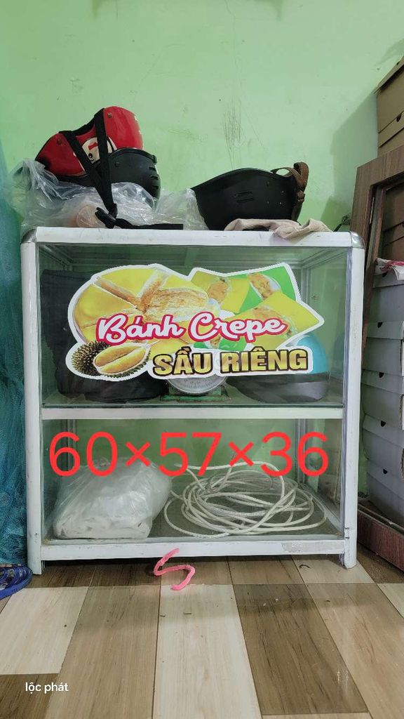 Tủ bán hàng nhôm kính 60x57x36 cm. Mua bán Tủ, kệ gia đình tại Huyện Đất Đỏ Bà Rịa - Vũng Tàu được đăng bởi lộc phạm  hình 1