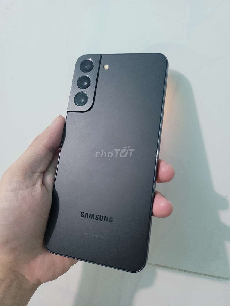 Samsung Galaxy S22+ 128GB Đen 99%. Mua bán Điện thoại tại Quận 12 Tp Hồ Chí Minh được đăng bởi Minh Chánh  hình 1