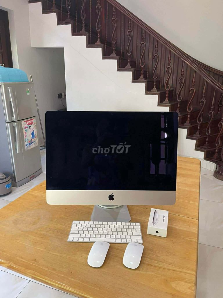 Apple iMac A1418 21.5 inch 2015. Mua bán Máy tính để bàn tại Quận Hải An Hải Phòng được đăng bởi Vũ Thị Phương Mai hình 1