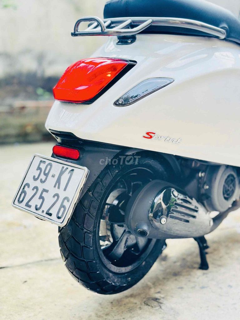 Piaggio Vespa Primavera 2015 125CC Trắng. Mua bán Xe máy tại Quận 12 Tp Hồ Chí Minh được đăng bởi Ta Thanh Thai hình 8