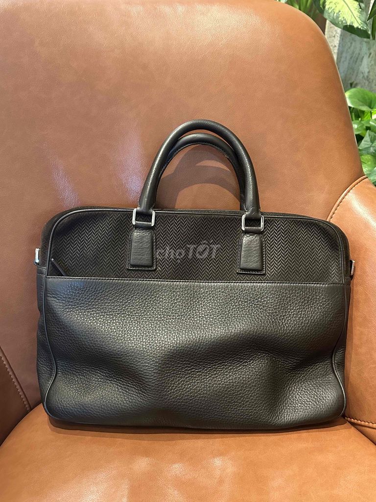Túi xách Zegna 2 mặt da chính hãng như mới. Mua bán Túi xách tại Quận Đống Đa Hà Nội được đăng bởi Nếu muốn ngta sẽ tìm cách hình 1