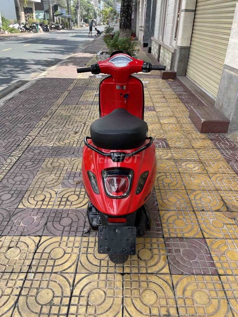 Cần Bán VesPa Sprint MÁY i-get lướt đẹp keng. Mua bán Xe máy tại Huyện Lai Vung Đồng Tháp được đăng bởi Trương Hữu Phát hình 6