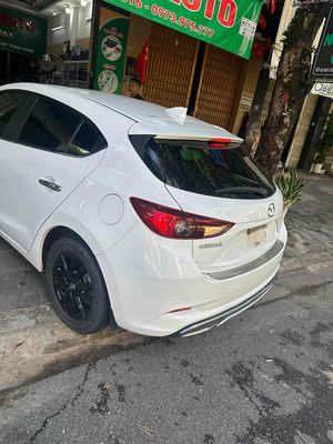 Mazda 3 2019 2.0L Sport Signature Premium - 70 km