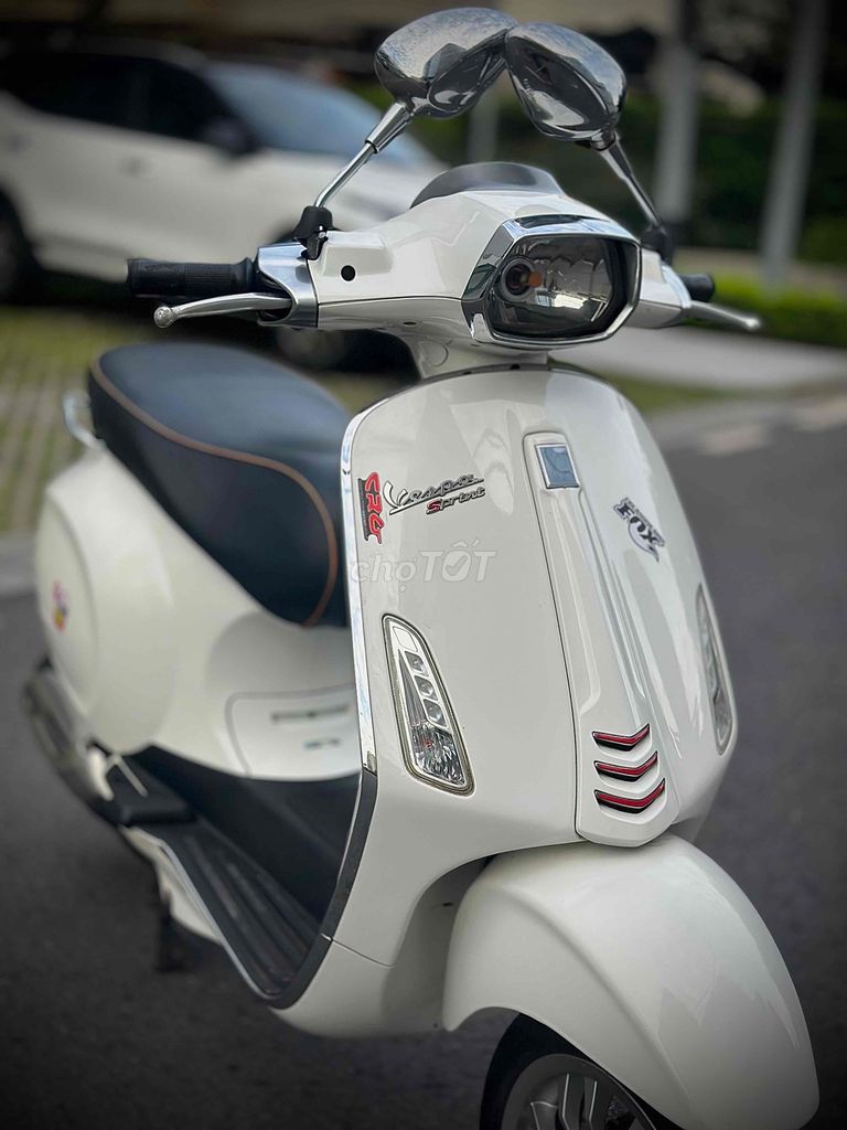 Piaggio Vespa Sprint 125 2015 Trắng. Mua bán Xe máy tại Quận Gò Vấp Tp Hồ Chí Minh được đăng bởi Xe Máy Hiệp Phát hình 10