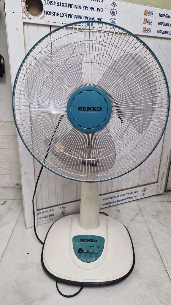 Quạt đứng SENKO L1628 Trắng. Mua bán Quạt tại Quận Tân Bình Tp Hồ Chí Minh được đăng bởi Mylinh hình 1