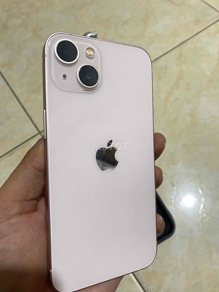 iPhone 13 Hồng VN/A Đẹp ken. Mua bán Điện thoại tại Quận Gò Vấp Tp Hồ Chí Minh được đăng bởi Khải hình 1