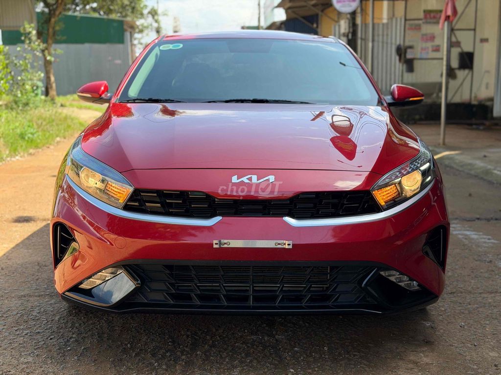 Kia K3 2024 Đỏ 9500 km. Mua bán Ô tô tại Huyện Krông Pắc Đắk Lắk được đăng bởi Auto Hùng Phát hình 1
